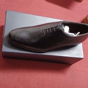Mens dress shoes